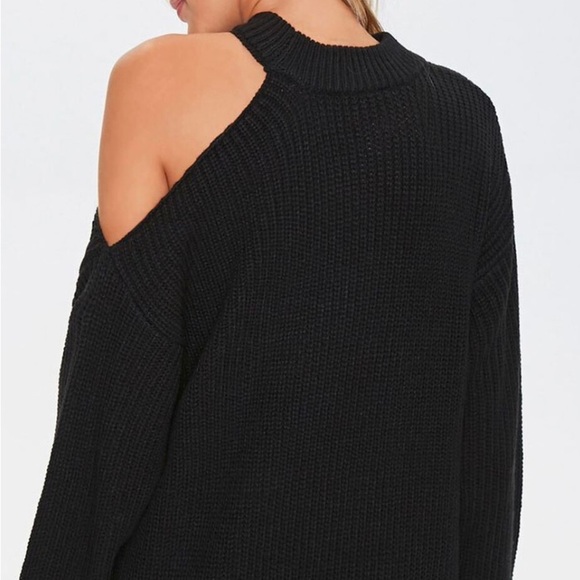Off the shoulder chunky knit oversized sweater nwot - Picture 4 of 5